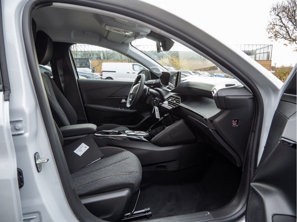 Peugeot 208 - Bild 7
