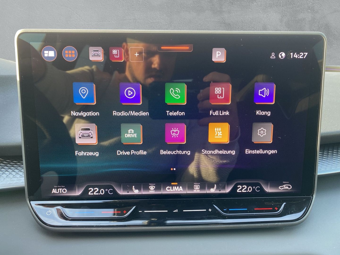 Fahrzeugabbildung CUPRA Terramar 195 kW 4Drive VZ*HUD*AHK*PANNO*Standhz*