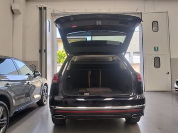 Volkswagen Touareg - 6