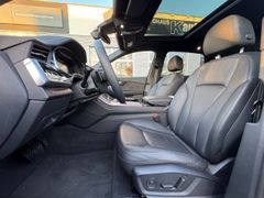 Fahrzeugabbildung Q7 55 TFSI quattro 7-Sitzer
