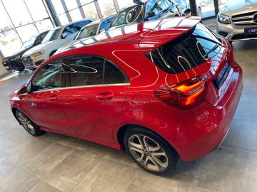 Mercedes-Benz A 180 CDI Aut. *PANO*LED*NAVI*SHZ*TEMPOMAT*