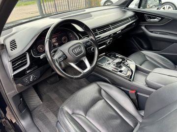 Audi Q7 - 10
