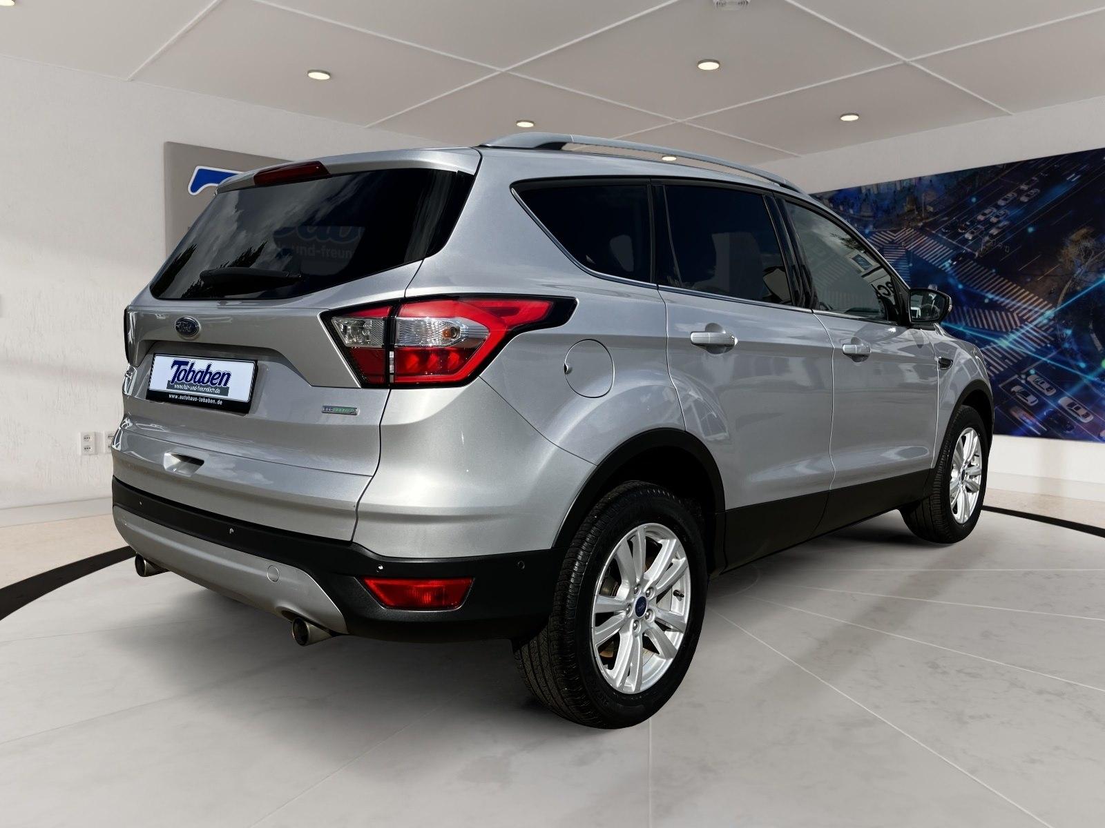 Ford Kuga 1.5 EcoBoost Cool&Connect 4x2 NAVI+XENON+PD