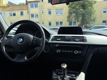 BMW 318 - 11