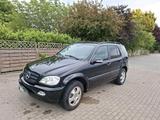 Mercedes-Benz ML 270 CDI - gebrauchte Mercedes-Benz ML-Klasse aus dem Jahr 2005