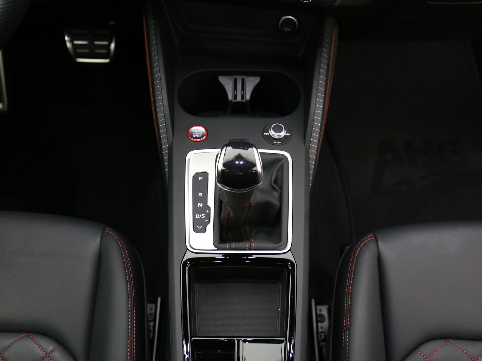 Audi SQ2 - Bild 18