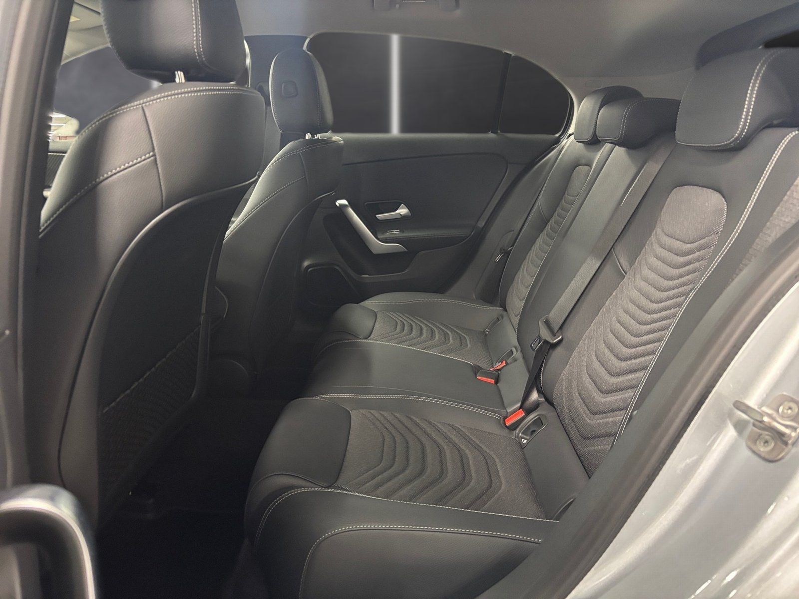 Fahrzeugabbildung Mercedes-Benz A 200 Progressive*AHK*Totwinkel*360°*LED*SHZ*PDC