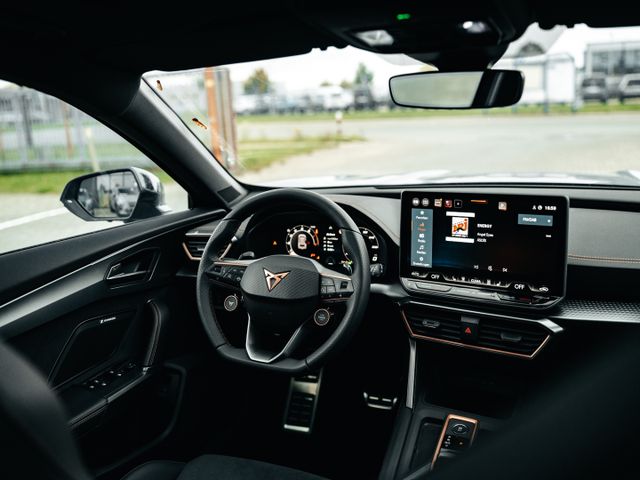 CUPRA Formentor VZ 2.0 TSI 245 kW 4Drive, Pano, ACC, S