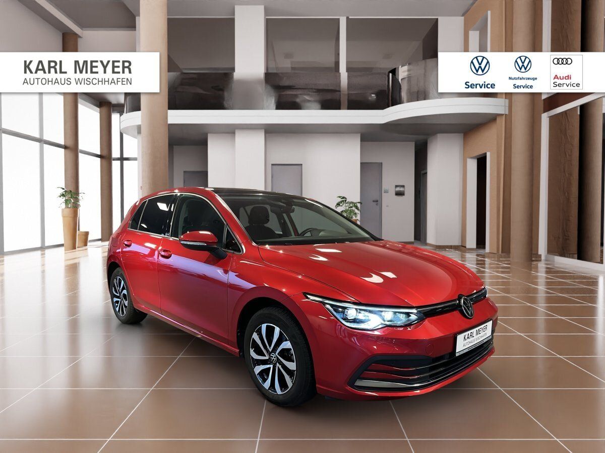 Fahrzeugabbildung Volkswagen Golf Active 1.5 TSI 6-Gang IQ.Light Navi Pano