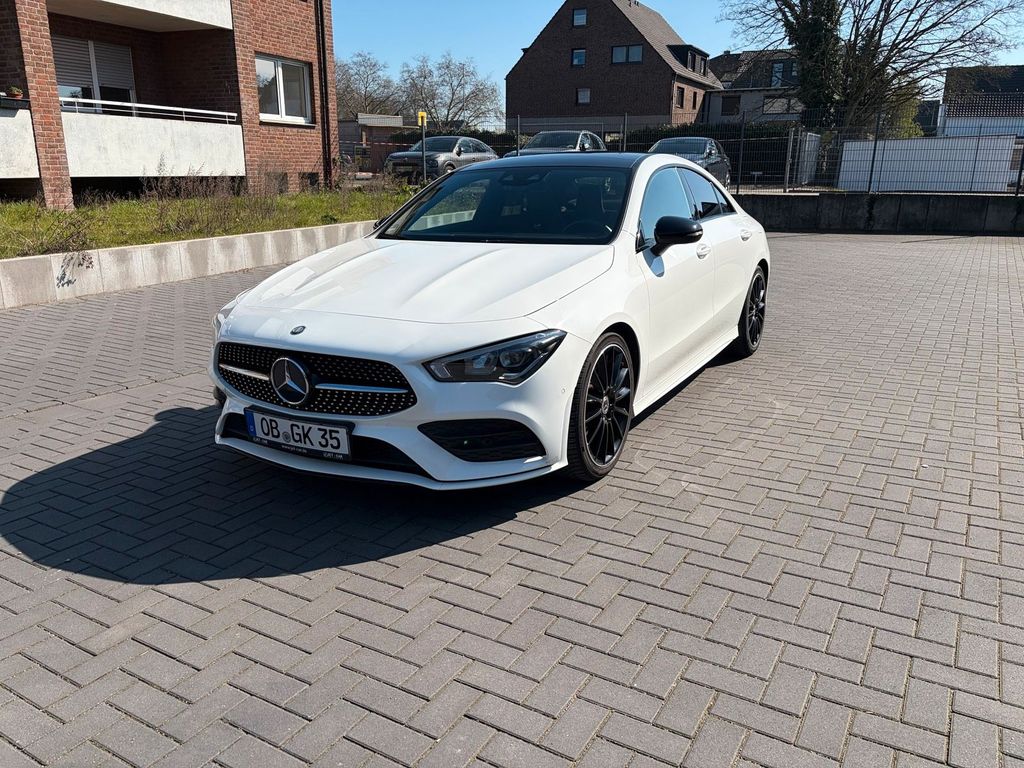 Image of Mercedes-Benz CLA 200