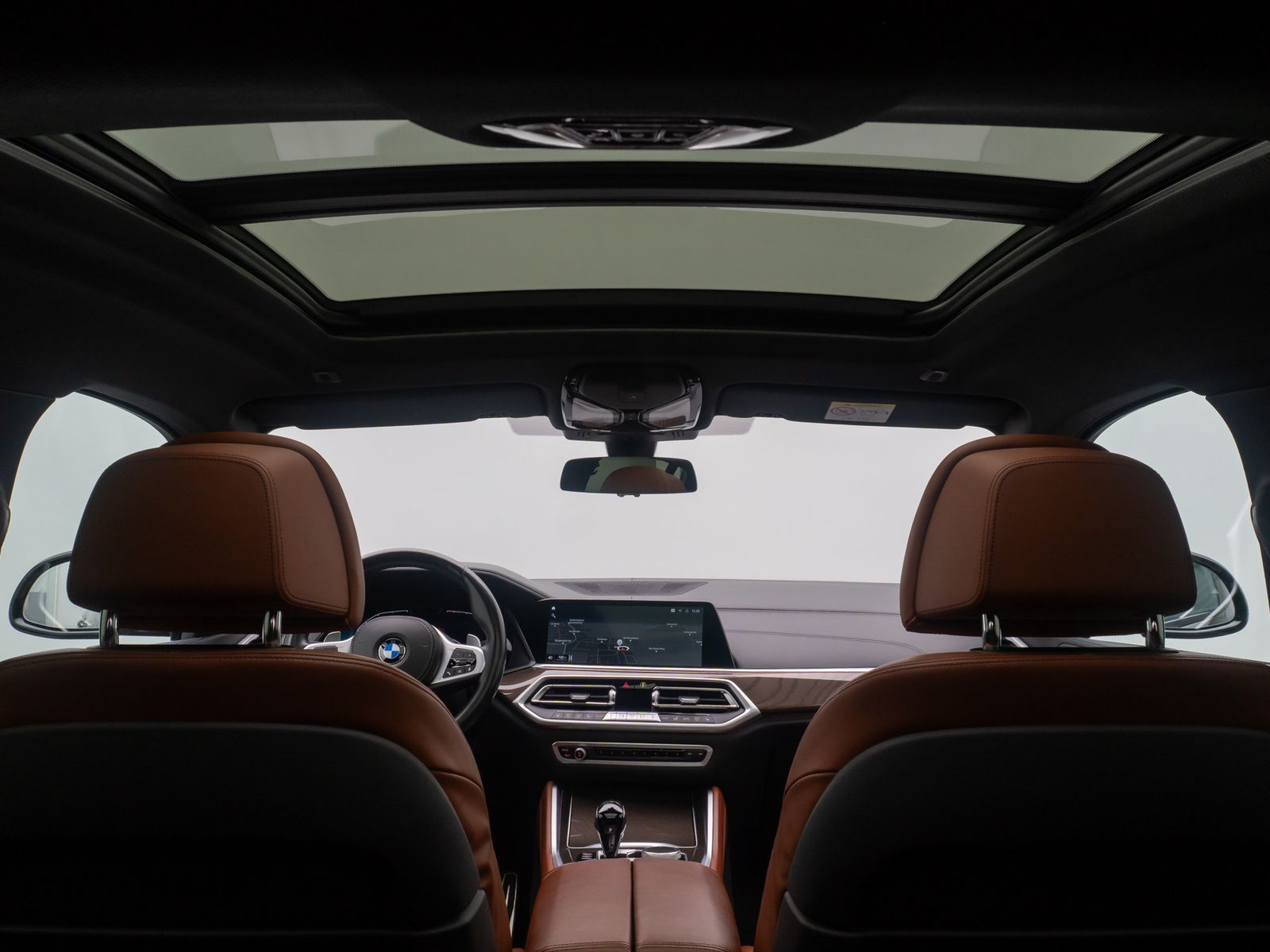 Fahrzeugabbildung BMW X6 xD40i M Sport 360°DAB Panorama Individual 22"