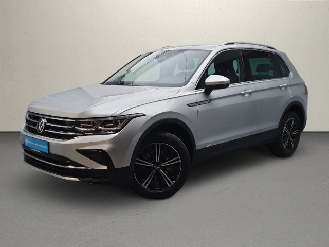 Volkswagen Tiguan TSI 4MOTION DSG Elegance AHK Navi LED