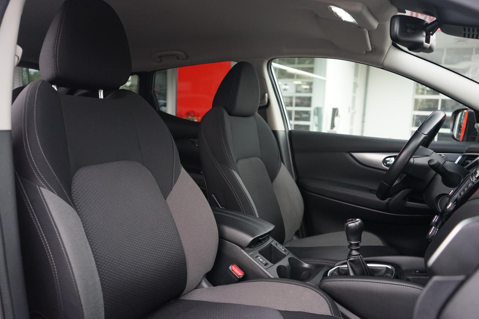 Nissan Qashqai 1.3 N-Connecta Navi Tempomat 360° PDC