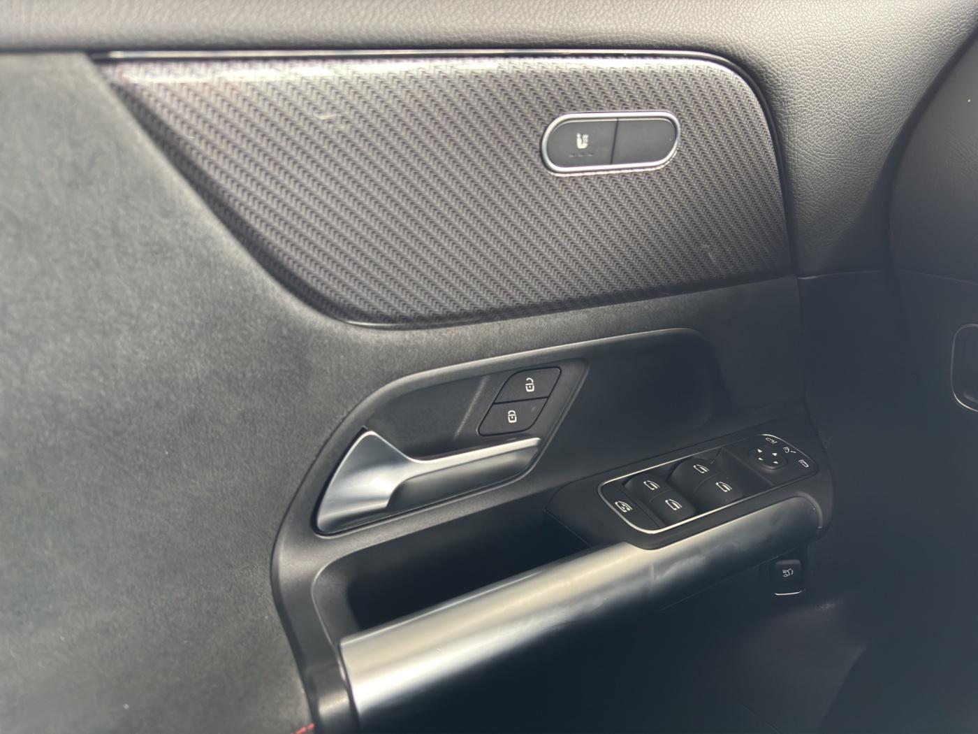 Mercedes-Benz GLA 200 d AMG-Line*AHK*Multibeam*PTS*el.Heckkl.*