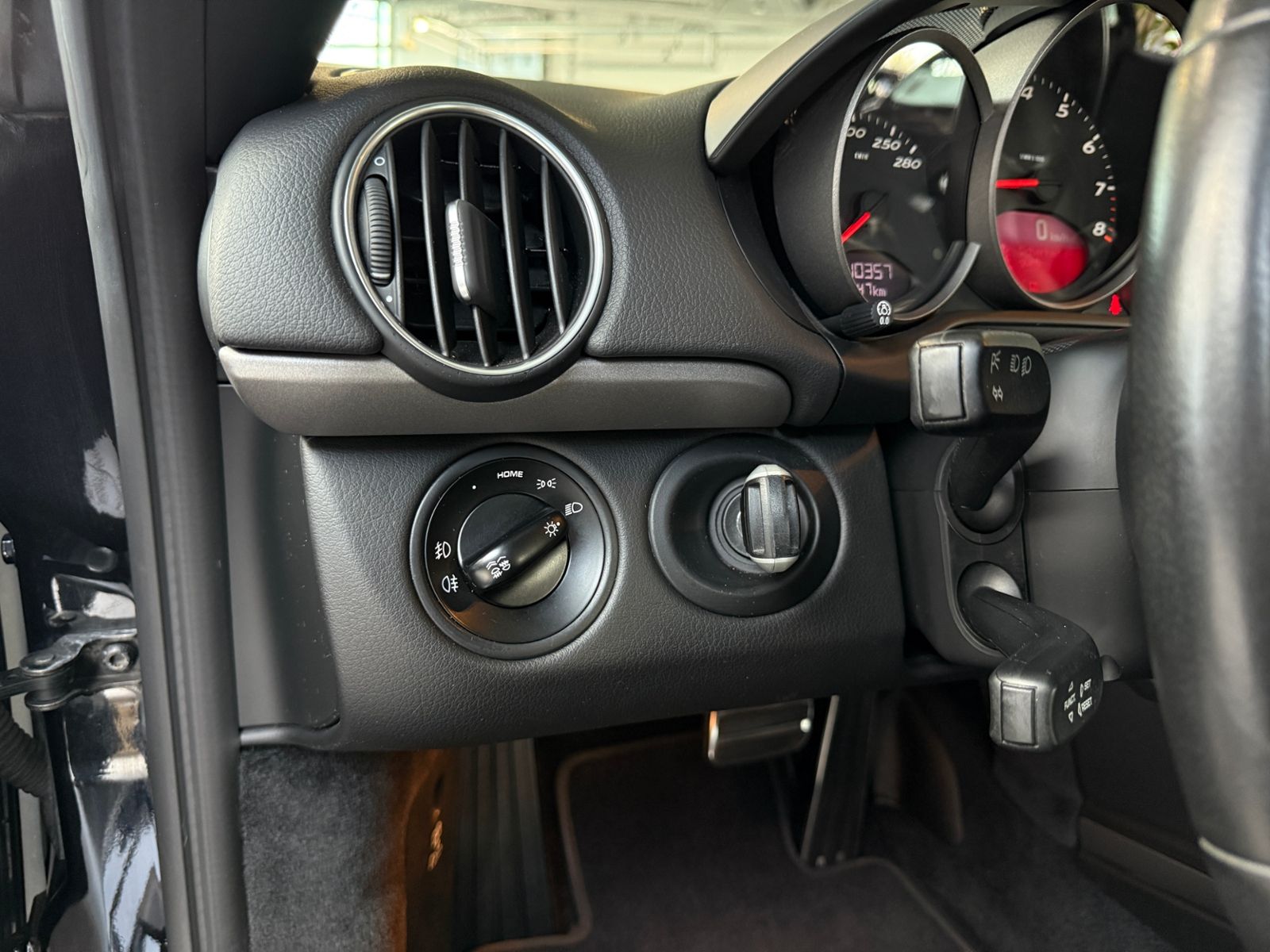 Fahrzeugabbildung Porsche Cayman RFK XENON NAVI ALU