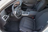 BMW 318 - Vorschau Bild 9