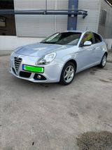 Alfa Romeo Giulietta 1.4 T-Jet Turismo 16V - Alfa Romeo aus 2014