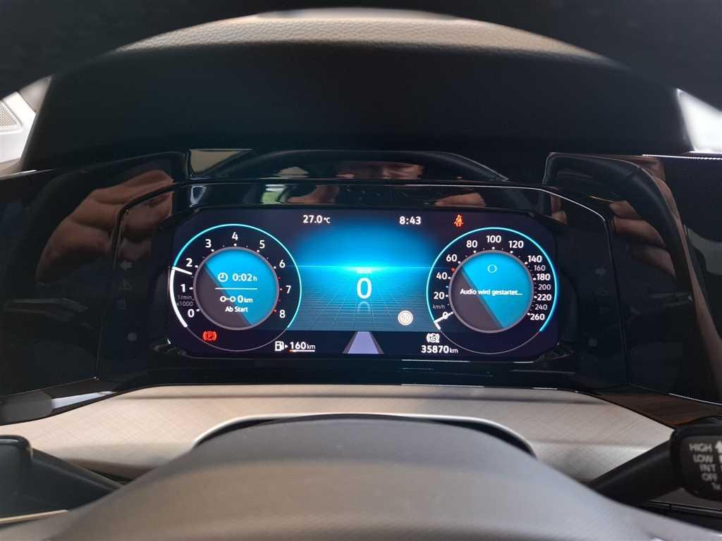 Volkswagen Golf Variant Life 1.0 TSI Navi Rückfahrkamera, миниатюра 10
