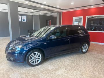 Volkswagen Golf - 4
