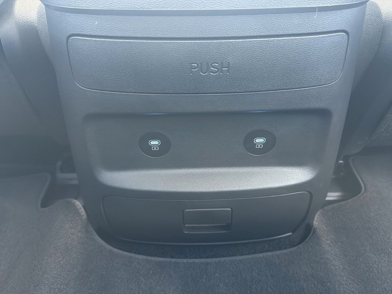Hyundai Staria – Bild 24