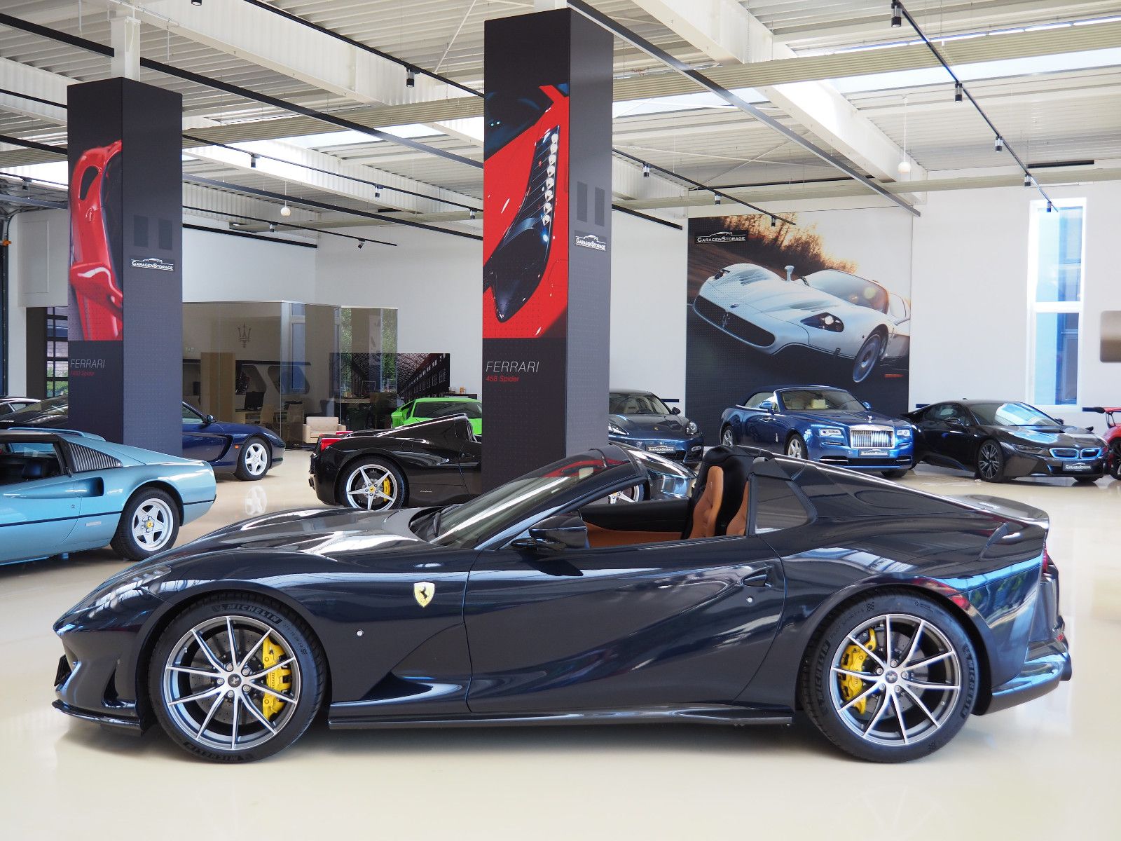 Ferrari 812 GTS * 1. Hand * 1700 km * Full Carbon imagem 3