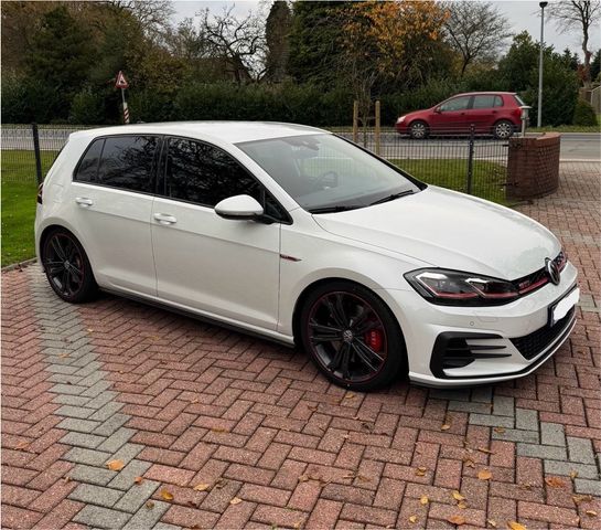 Volkswagen Golf 7 GTI Performance Facelift digit. Coc...