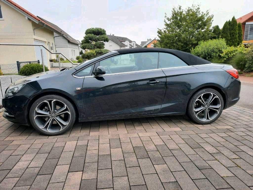 Opel Cabrio Opel Cascada TÜV neu, Lack neu aufp...