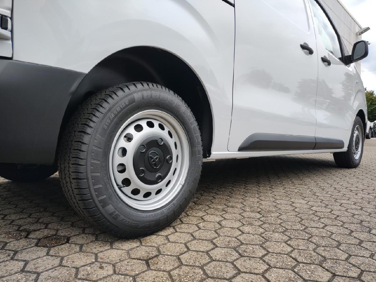 Toyota Proace Meister 2.0 Kasten L1*Navi*PDC*Kamera*