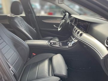 Mercedes E 250 - 10