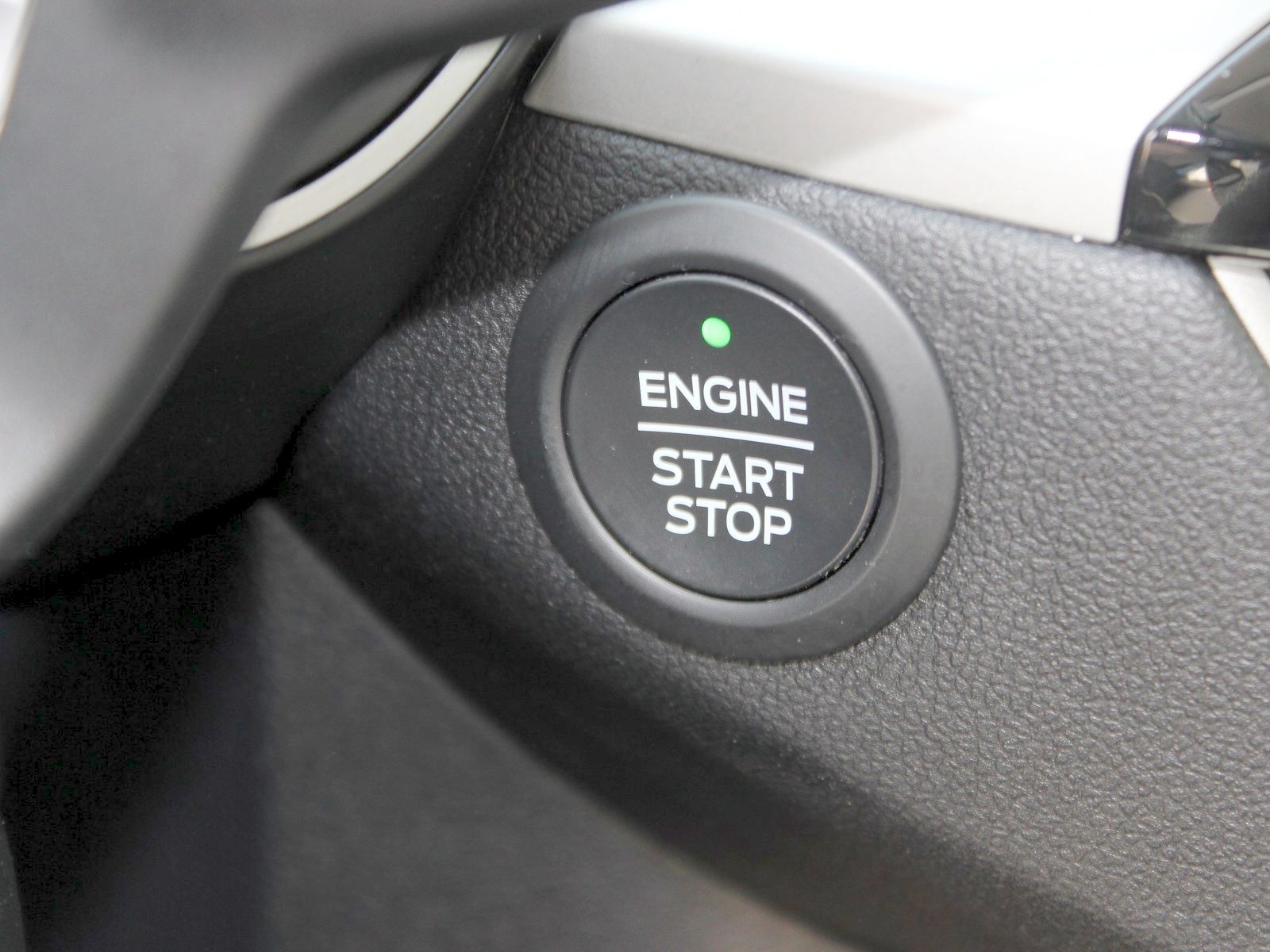 Fahrzeugabbildung Ford Kuga Plug-In Hybrid Cool & Connect