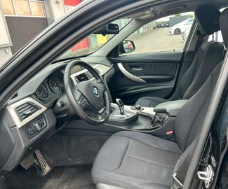 BMW 330 - 9