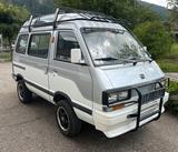 Subaru Libero E12 - Subaru Libero mit Benzin-Antrieb: Allradantrieb