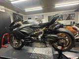 Ducati Panigale V2 - TGP Racing - DUCATI PANIGALE R
