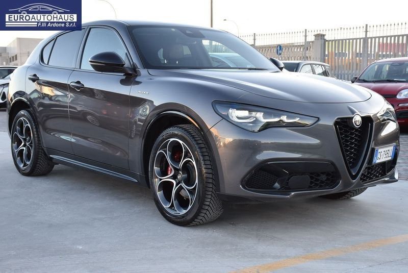 Alfa Romeo Stelvio 2.2 TD 210 CV Veloce AT8 Q4 imagem 3