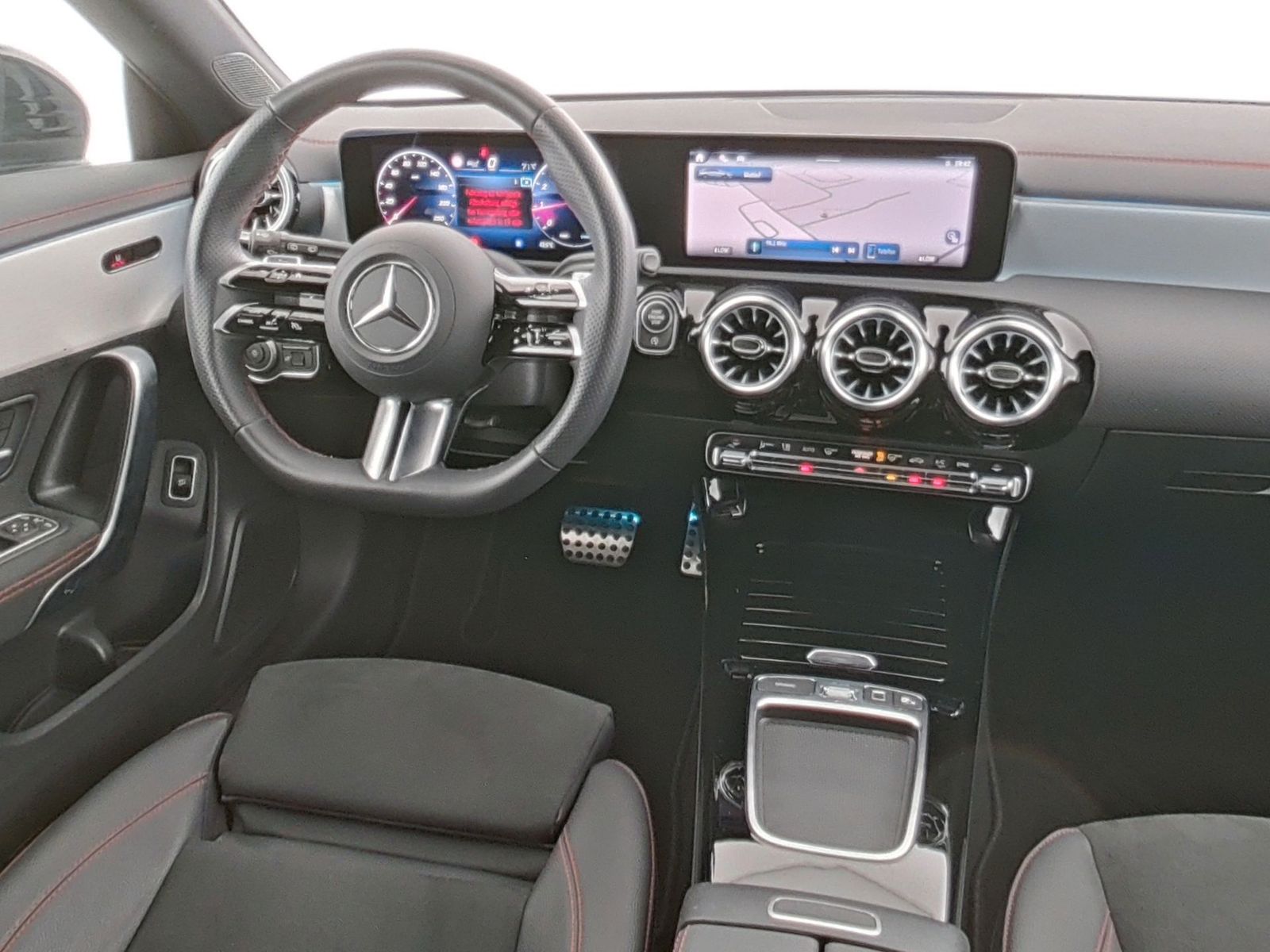 Mercedes-Benz CLA 180 Shooting Brake - Bild 16