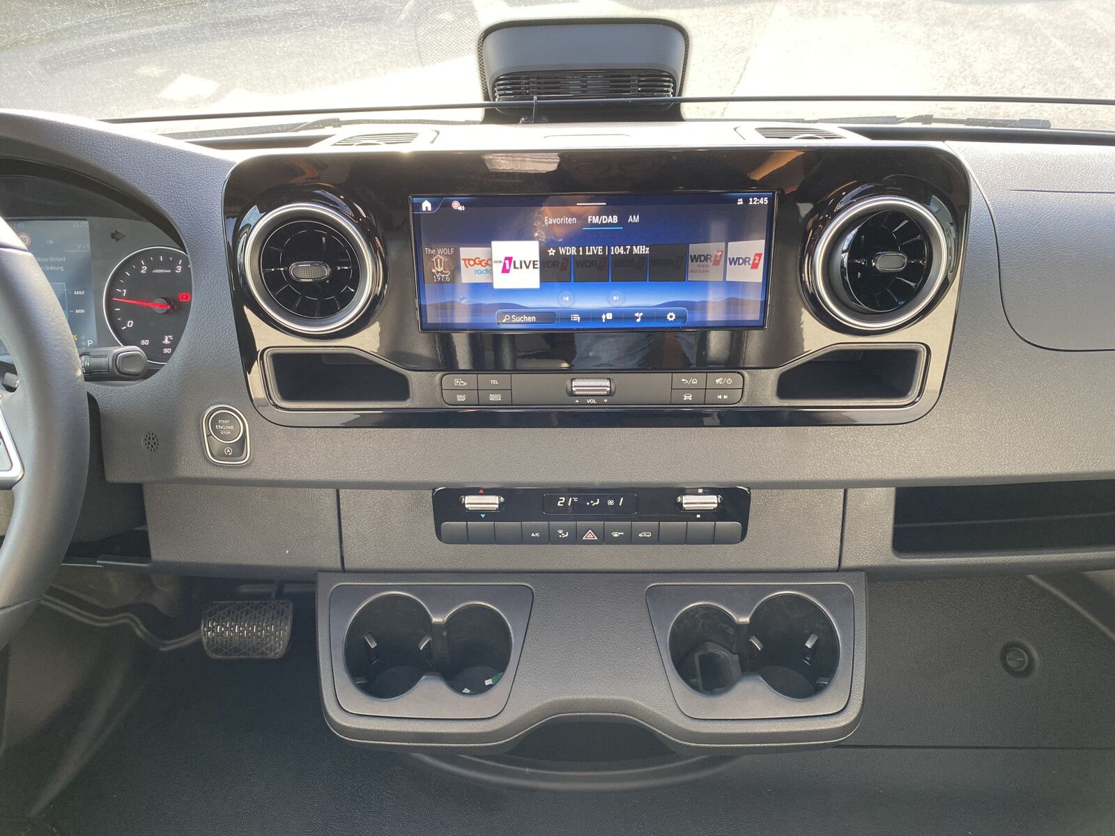 Fahrzeugabbildung Weinsberg CaraCompact MB EDITION PEPPER 640 MEG