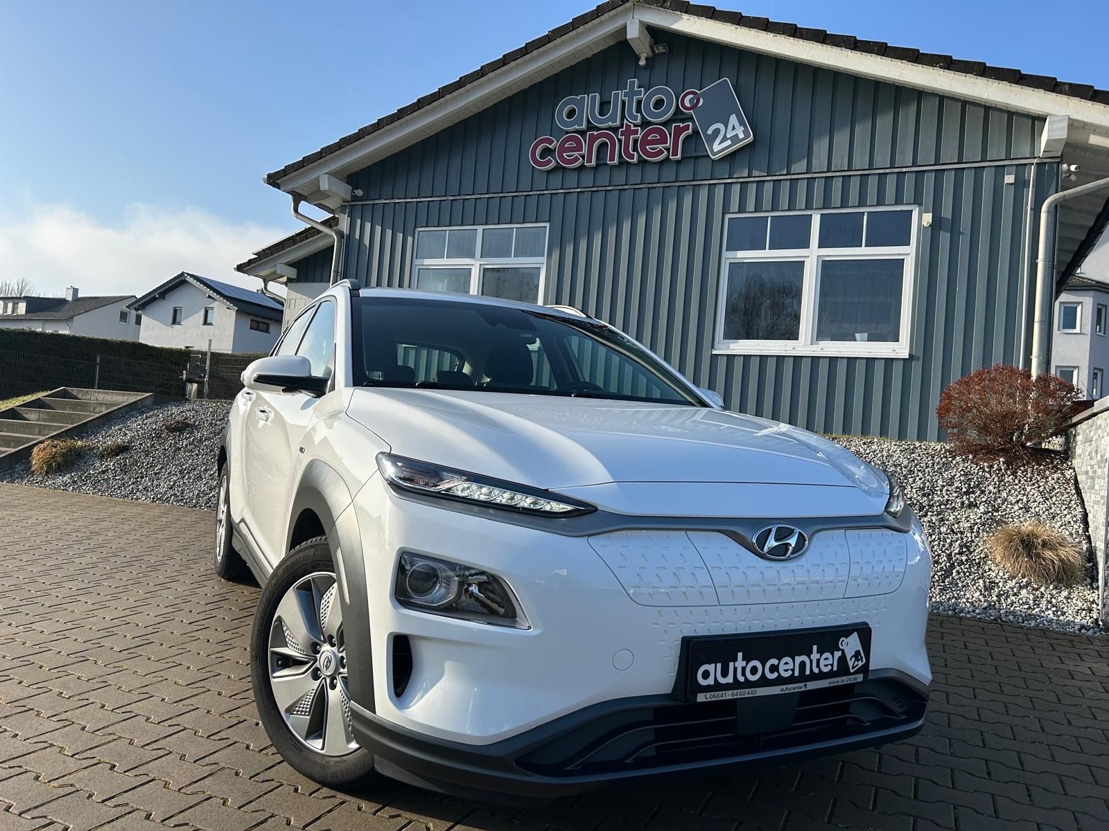Fahrzeugabbildung Hyundai Kona Business Elektro°64 kWh°LED°Kamera°
