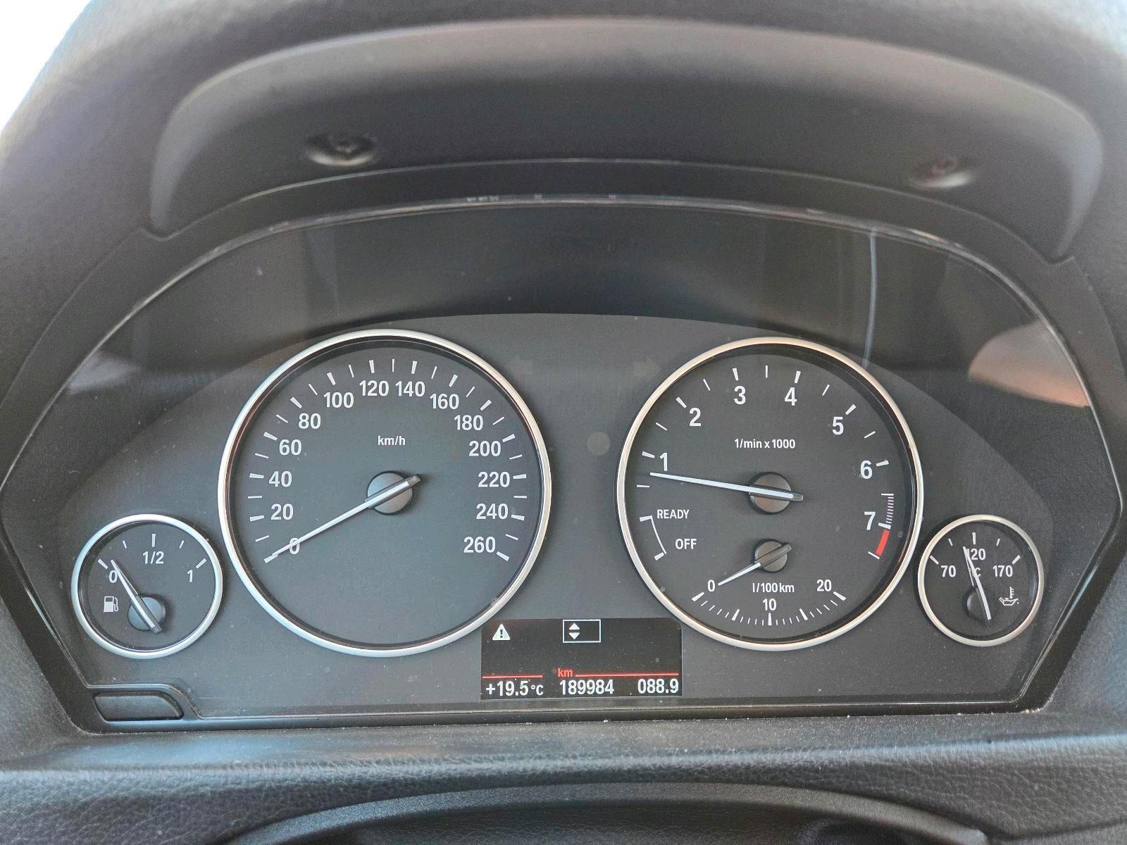BMW 316 2013 — photo 13