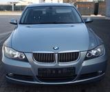 BMW 325I E90 Automatik LEDER - BMW 325 in Düsseldorf