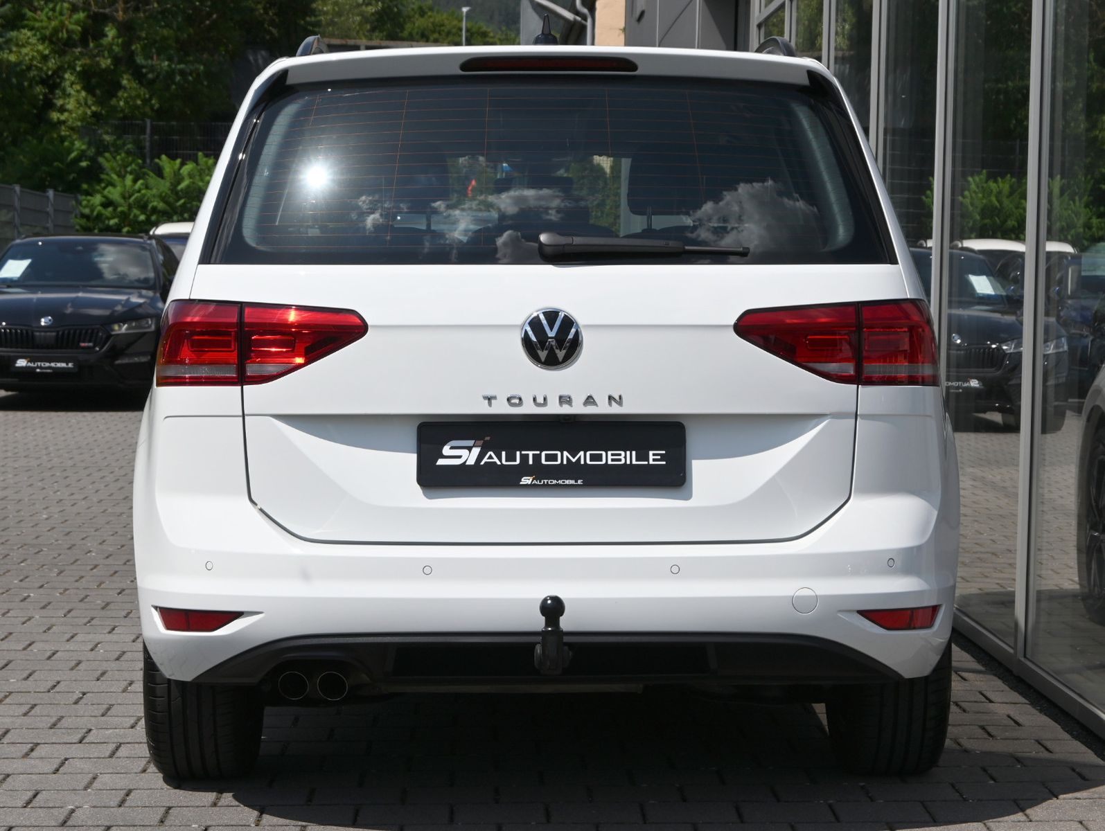 Fahrzeugabbildung Volkswagen Touran 2.0 TDI DSG °ACC°AHK°DYNAUDIO°7-SI°STHZ°