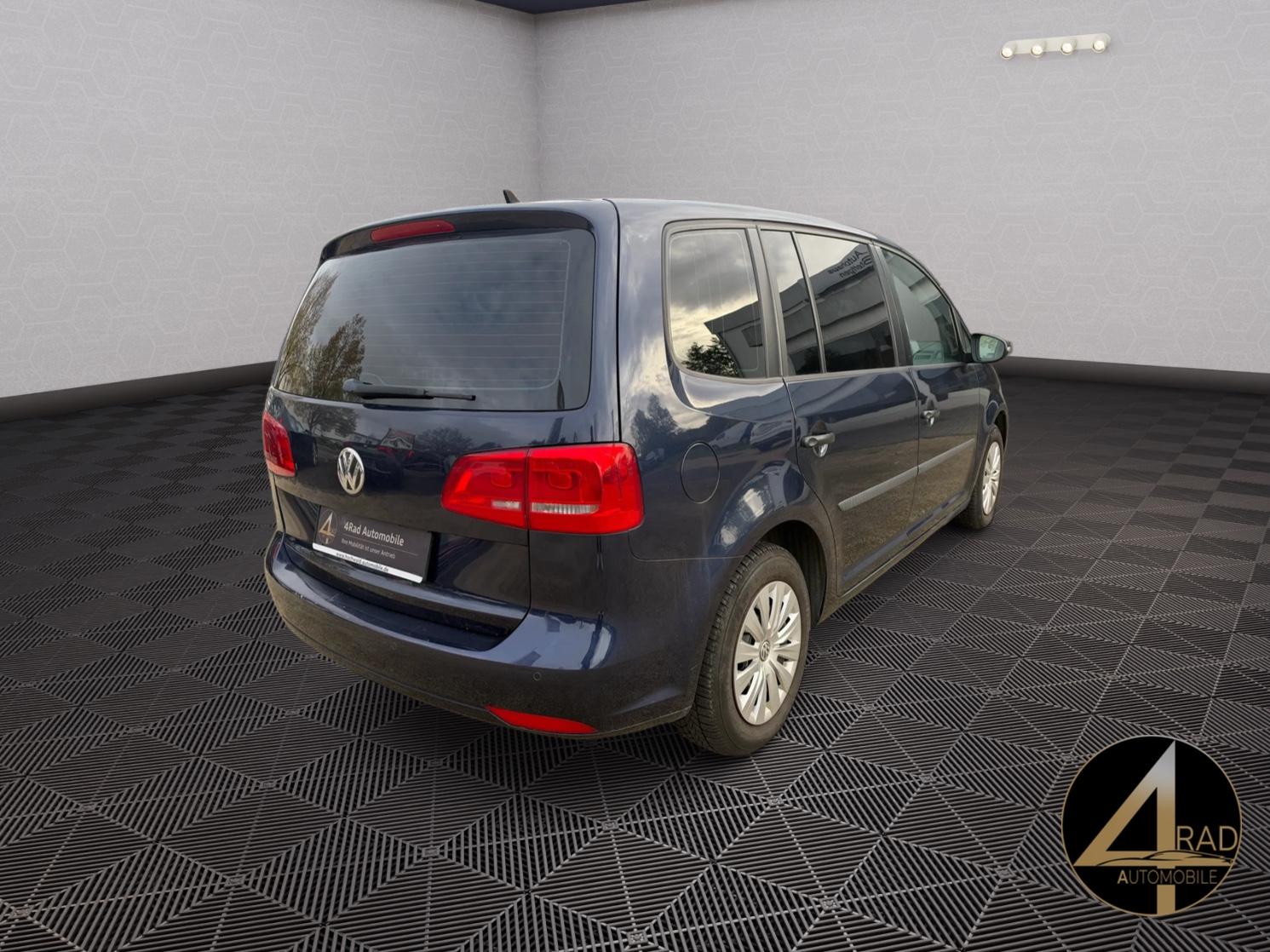 Volkswagen Touran 2015 — photo 5