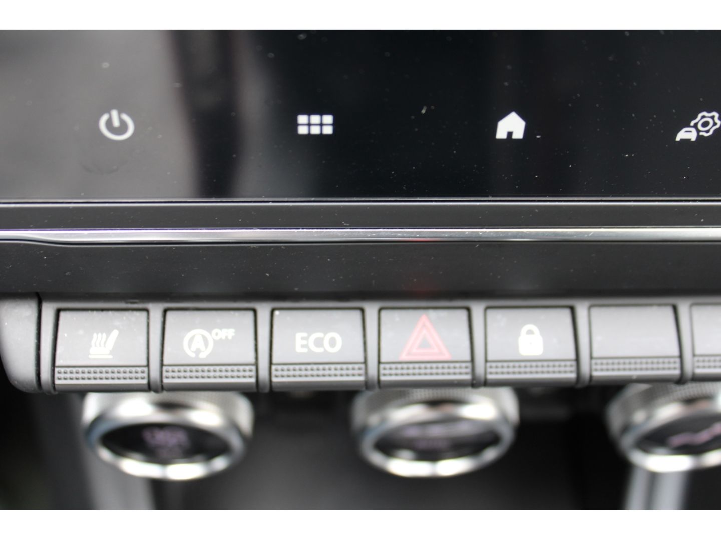 Fahrzeugabbildung Renault Captur II Intens LED GRA PDC RFK Navi StHzg WiPa