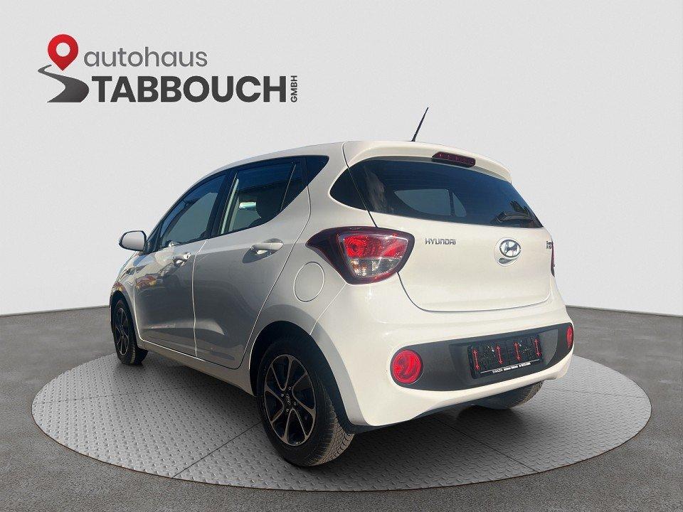 Hyundai i10 YES!+SHZ+LENK.HEIZ+BT+TEMP+LED+ISOFIX