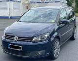 Volkswagen VW TOURAN 2.0 TDI DSG 7S/VOLL/VIELES NEU TÜV neu