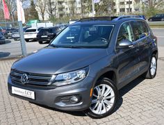 VW Tiguan 2.0 FSI Leder Navi Pano 18Zoll DSG AHK