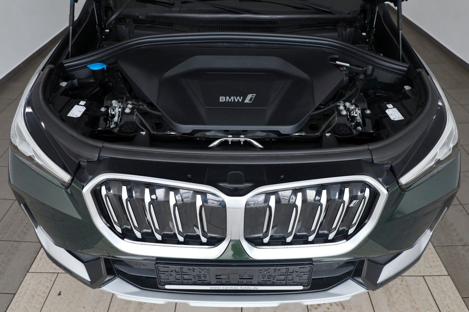 Fahrzeugabbildung BMW iX1 xDrive30 xLine,Leder,Navi,M Fahrwerk,Kamera