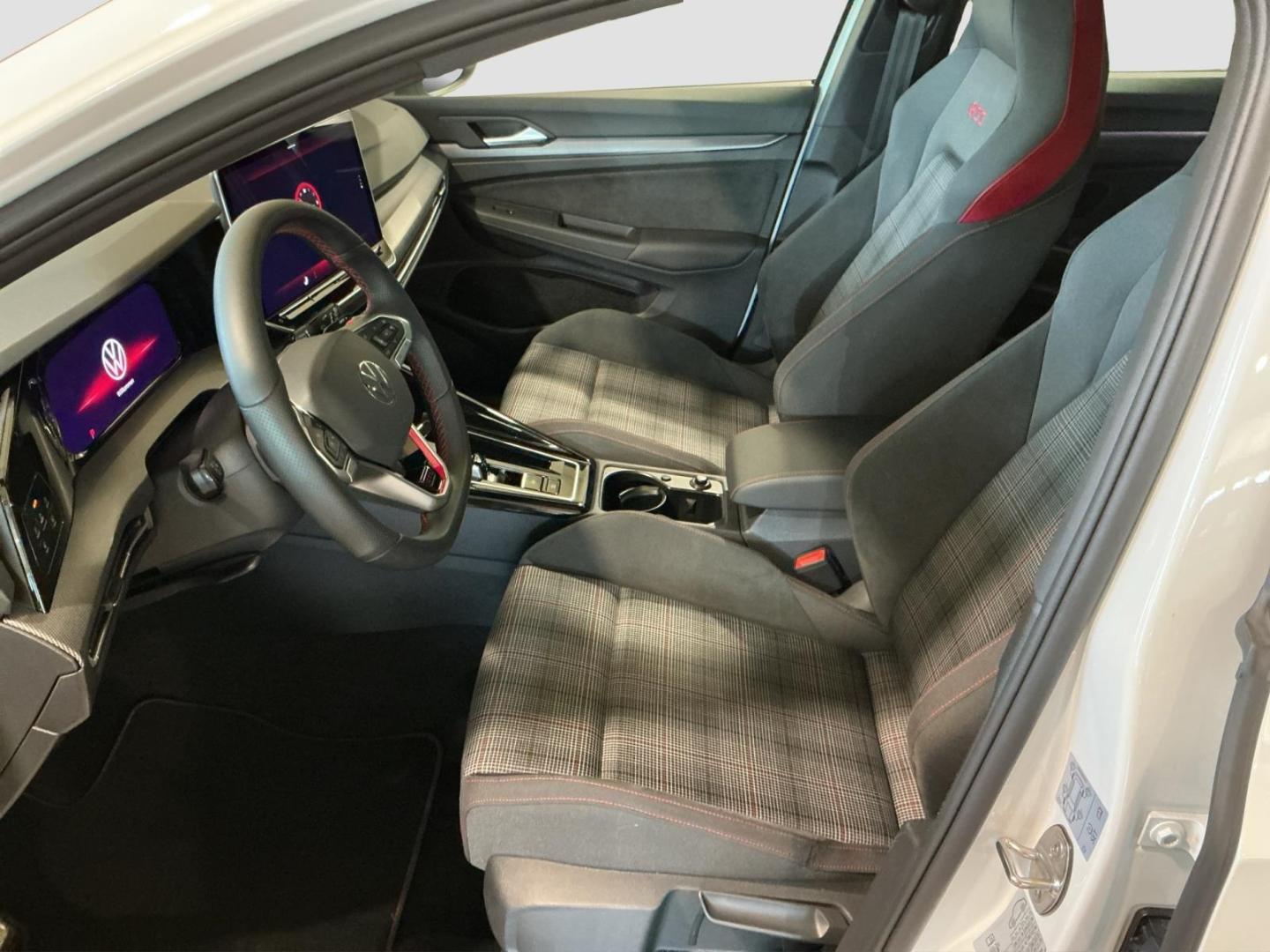 Volkswagen Golf GTI VIII 2.0 TSI 7-DSG DCC HUD 360Kamera AD, миниатюра 10