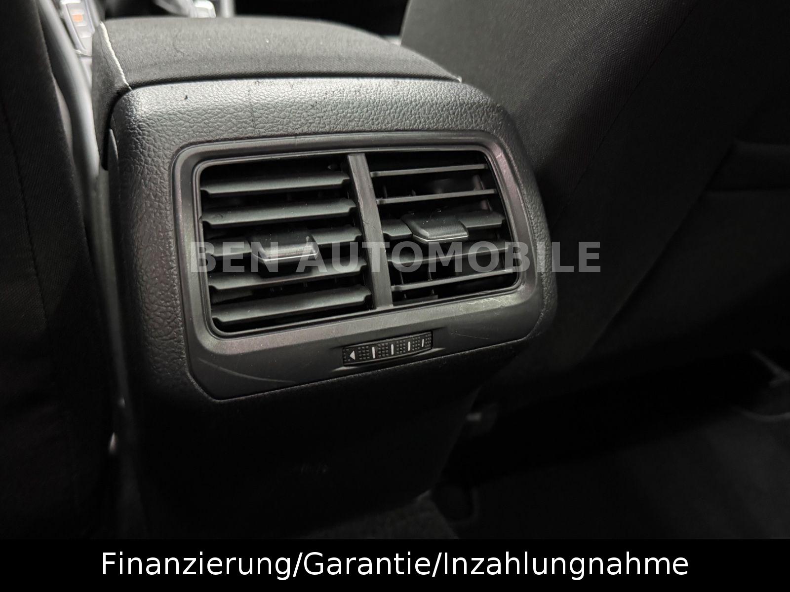 Volkswagen Golf VII Lim. 2.0 TDI Highline BMT PANO*NAVI*PDC