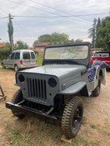 Mahindra jeep willys  cj3B - Mahindra: Allradantrieb