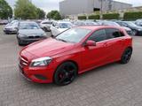 Mercedes-Benz A 200 Style, Navi, Parkassistent, zus.Winteräder - Mercedes-Benz A 200 in Düsseldorf